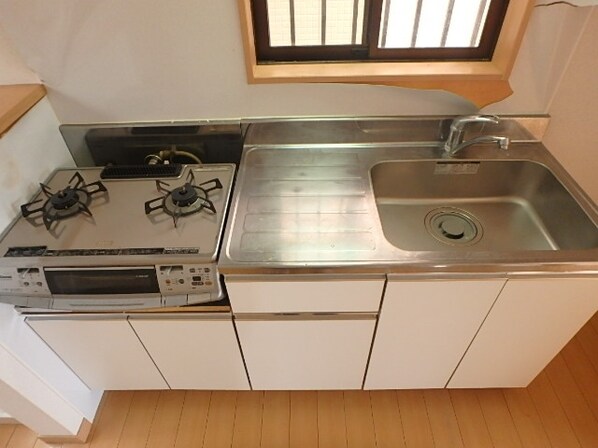 プチメゾン東戸倉IIの物件内観写真